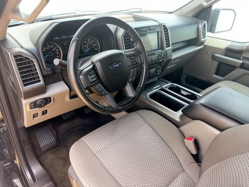 Used 2016 Ford F150 XLT w/ Equipment Group 302A Luxury RWD image 5