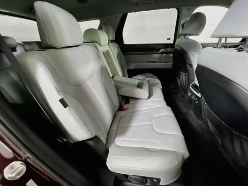 Used 2023 Hyundai Palisade SEL image 30