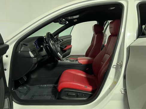 Used 2019 Honda Accord Sport image 19