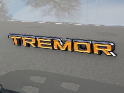 New 2026 Ford Expedition Tremor image 9
