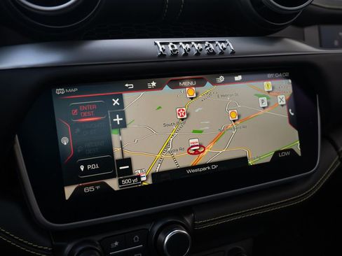 Used 2023 Ferrari Portofino M RWD image 47