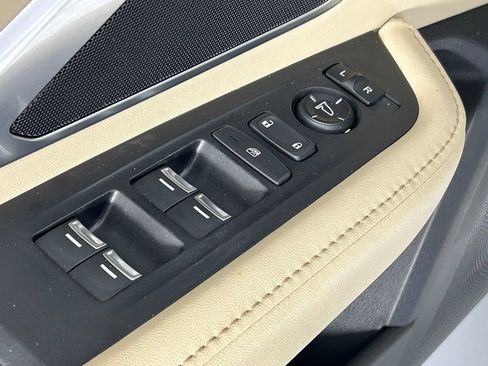 Used 2023 Acura RDX AWD image 36