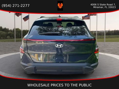 Used 2025 Hyundai Kona SEL AWD/4WD image 5