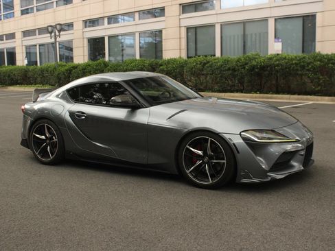 Used 2021 Toyota Supra Premium w/ Driver Assist Package RWD image 2