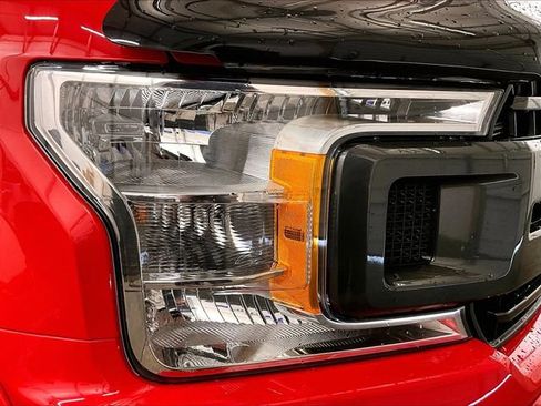 Used 2020 Ford F150 XLT w/ Equipment Group 302A Luxury AWD/4WD image 27