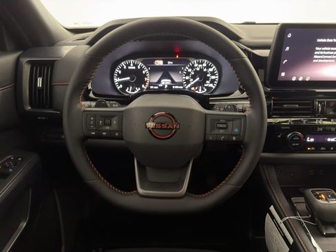 New 2026 Nissan Pathfinder Rock Creek w/ Rock Creek Premium Package AWD/4WD image 18