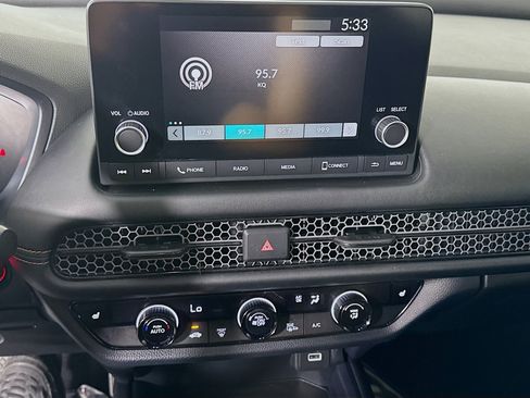 Used 2023 Honda HR-V Sport image 18