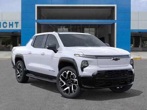 New 2024 Chevrolet Silverado EV RST image 7