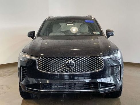 New 2026 Volvo XC90 B6 Plus w/ Protection Package Premier image 2