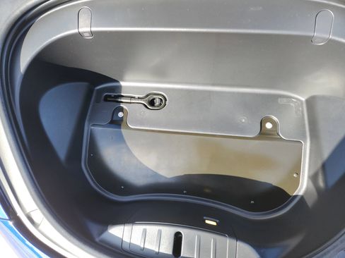 Used 2018 Tesla Model 3 Mid Range image 19