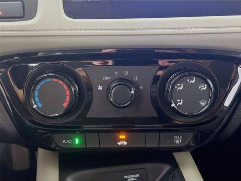 Used 2021 Honda HR-V LX image 21