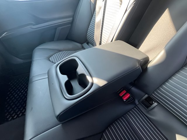 Used 2024 Toyota Camry SE FWD image 28