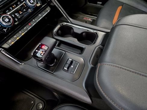 Used 2023 GMC Sierra 1500 AT4 w/ AT4 Premium Package AWD/4WD image 20