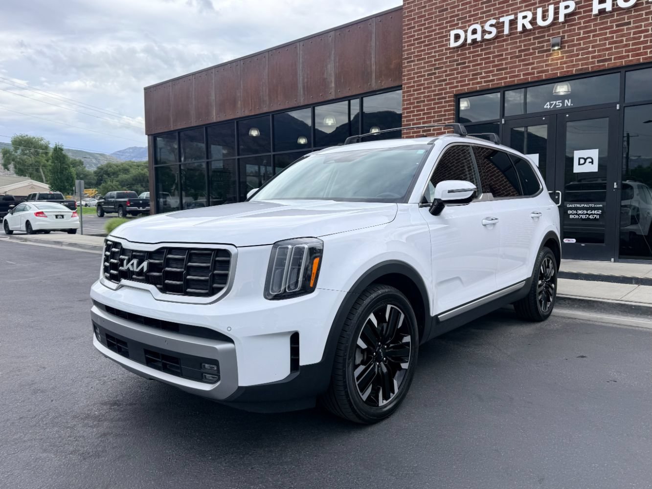 Used 2023 Kia Telluride SX Prestige AWD/4WD image 3