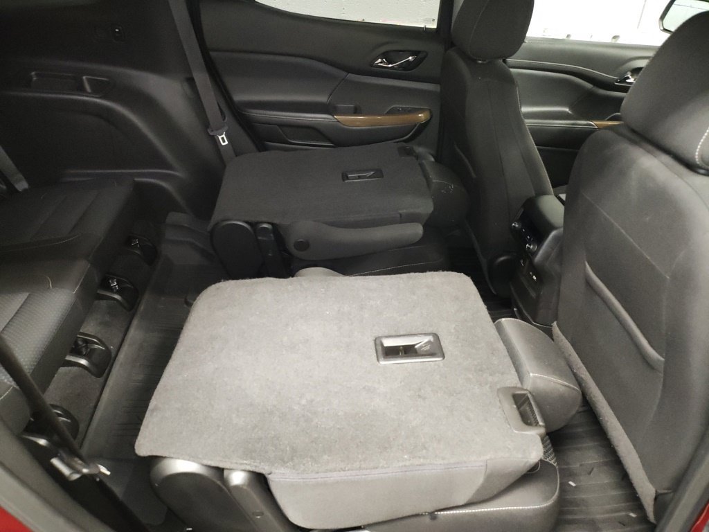 Used 2020 GMC Acadia SLE w/ Driver Convenience Package FWD image 12