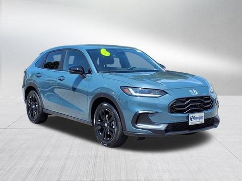 New 2026 Honda HR-V Sport image 2