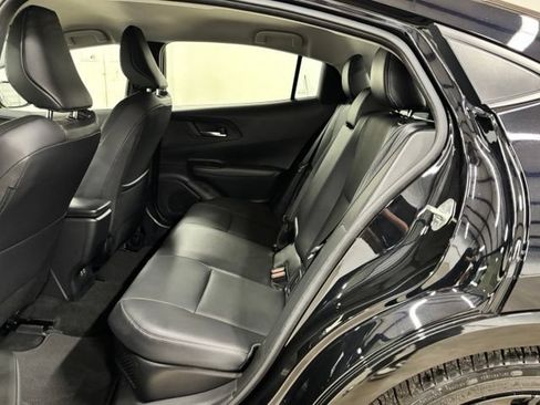 Certified 2025 Toyota Prius FWD image 19