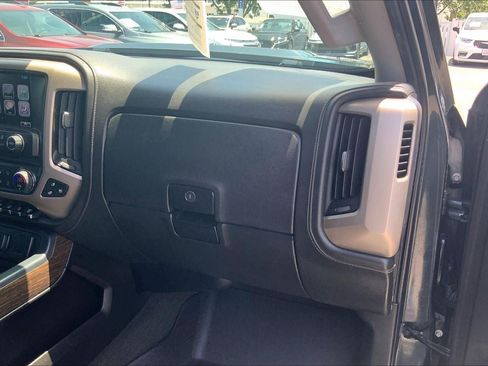 Used 2017 GMC Sierra 3500 Denali w/ Duramax Plus Package AWD/4WD image 15