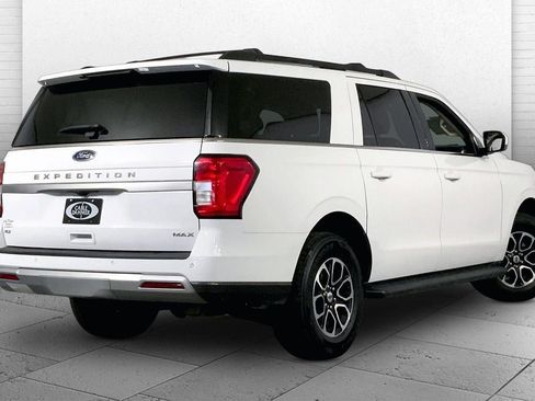 Used 2024 Ford Expedition Max XLT image 13