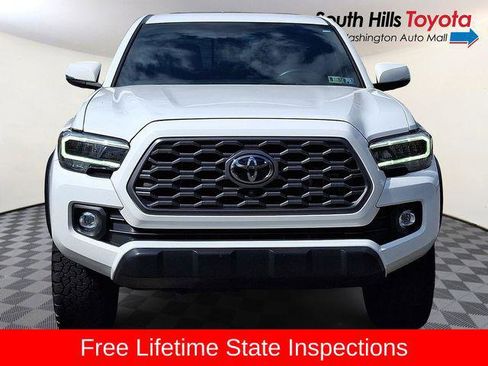 Certified 2023 Toyota Tacoma TRD Off-Road w/ TRD Premium Off Road Package AWD/4WD image 2