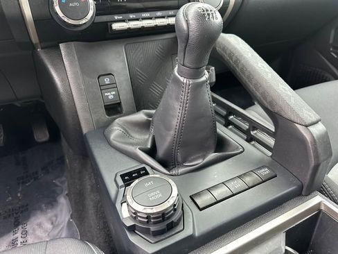 Used 2024 Toyota Tacoma TRD Off-Road AWD/4WD image 28
