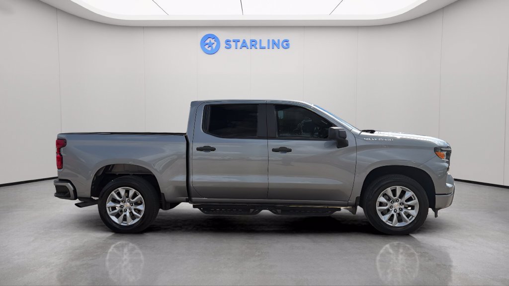 Certified 2025 Chevrolet Silverado 1500 Custom RWD image 11