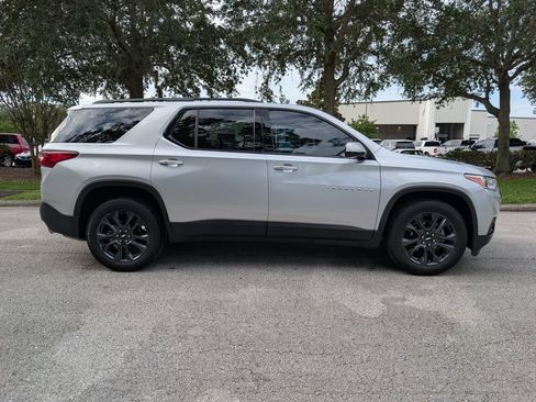 Used 2020 Chevrolet Traverse RS FWD image 10