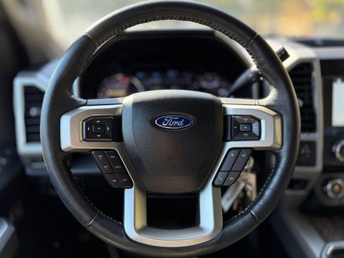 Used 2017 Ford F250 Lariat w/ Chrome Package image 6