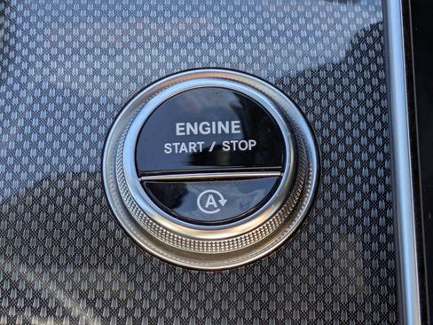 Used 2025 Mercedes-Benz CLE 300 4MATIC Cabriolet image 21