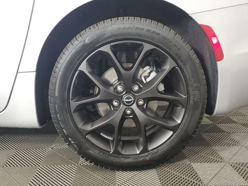 New 2026 Chrysler Pacifica Limited image 30