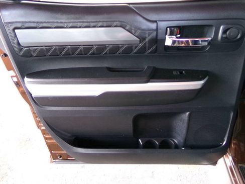 Used 2016 Toyota Tundra Platinum AWD/4WD image 11