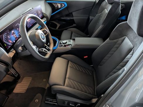 New 2026 BMW X3 xDrive30 w/ M Sport Package AWD/4WD image 6