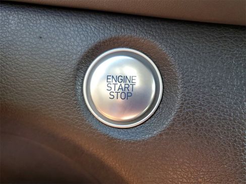 Used 2019 Hyundai Santa Fe Limited image 37