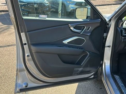 New 2026 Acura RDX SH-AWD image 8