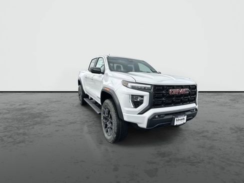 New 2026 GMC Canyon Elevation w/ Convenience Package image 2