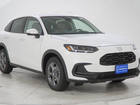 New 2026 Honda HR-V LX image 15