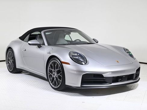 New 2026 Porsche 911 Carrera 4S image 9