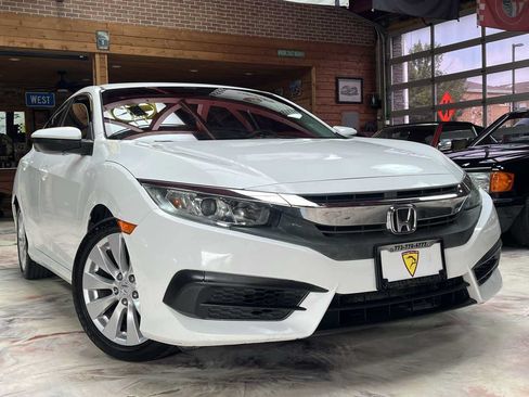 Used 2017 Honda Civic LX image 4