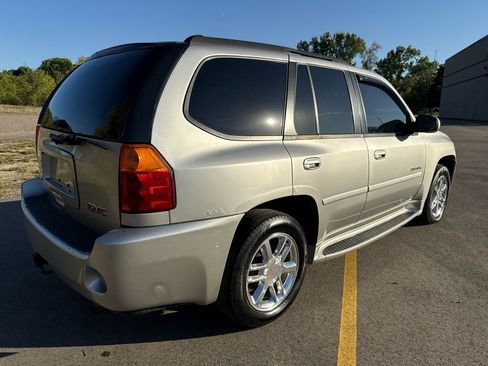 Used 2006 GMC Envoy Denali image 5