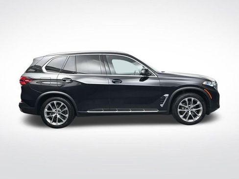 Used 2024 BMW X5 xDrive40i image 3