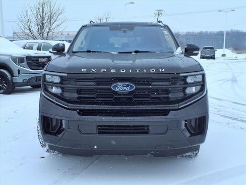 Used 2025 Ford Expedition Active image 30