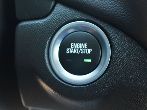 Used 2023 Chevrolet Equinox LT FWD image 30