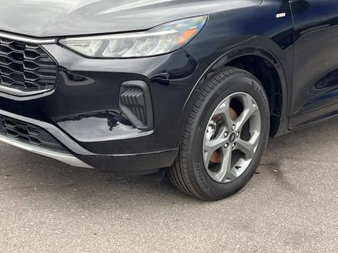 Used 2024 Ford Escape ST-Line w/ Tech Pack #1 AWD/4WD image 7