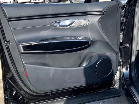 Used 2025 Genesis GV70 2.5T image 22