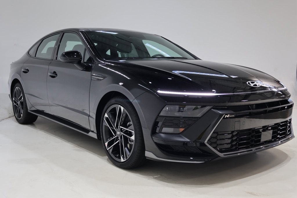 New 2027 Hyundai Sonata N Line FWD image 1