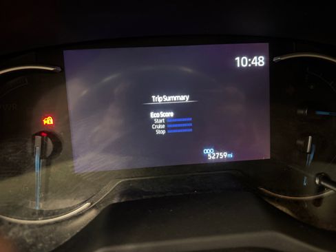 Used 2019 Toyota RAV4 XSE w/ XSE Weather Package AWD/4WD image 11