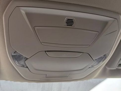 Used 2016 Ford Escape SE w/ SE Leather Comfort Package FWD image 25