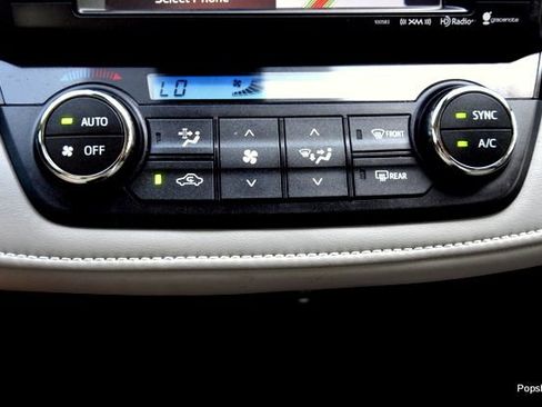 Used 2017 Toyota RAV4 Limited FWD image 20