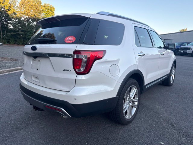 Used 2017 Ford Explorer Limited w/ Equipment Group 301A AWD/4WD image 5