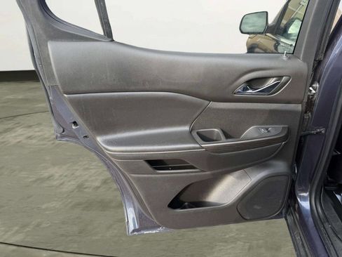 Used 2019 GMC Acadia SLT w/ LPO, Floor Liner Package image 26